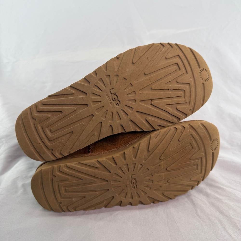 UGG Australia Classic Short 5825 Chestnut Suede Shearling Boots Womens 7 EU 38 - Picture 6 of 9